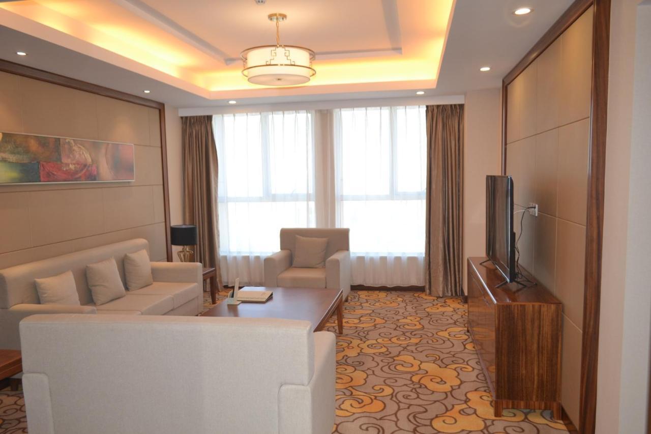 Hotel Kaloum Конакри Экстерьер фото