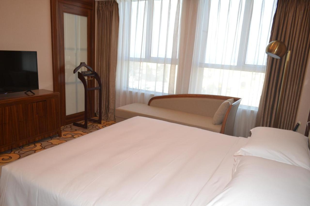Hotel Kaloum Конакри Экстерьер фото