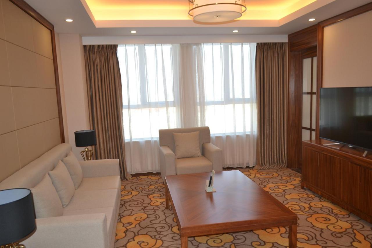 Hotel Kaloum Конакри Экстерьер фото